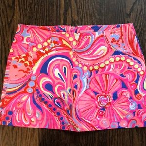Lilly Pulitzer skirt. NWOT.